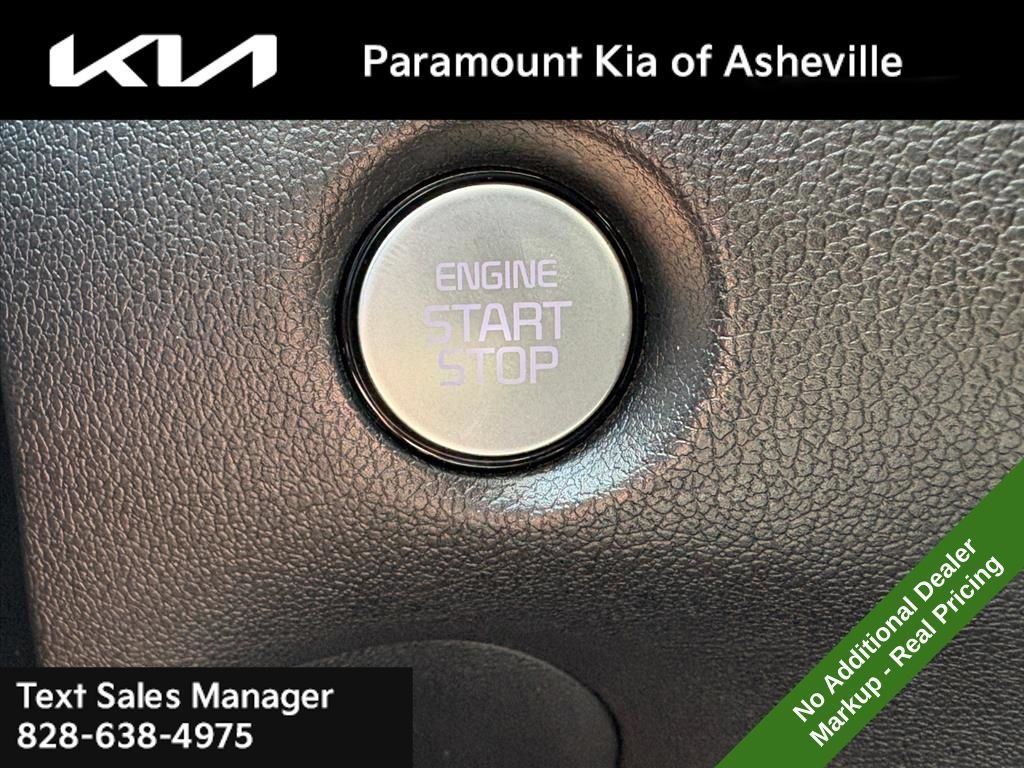 New 2026 Kia Sorento S FWD image 15