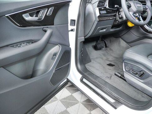 New 2026 Audi Q7 2.0T Premium AWD/4WD image 8