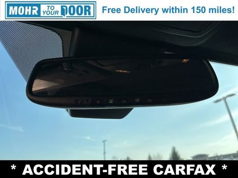 Used 2023 Toyota Sienna XSE image 21