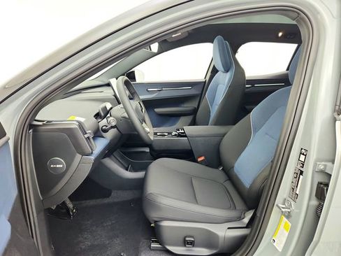 New 2026 Volvo EX30 Plus image 18
