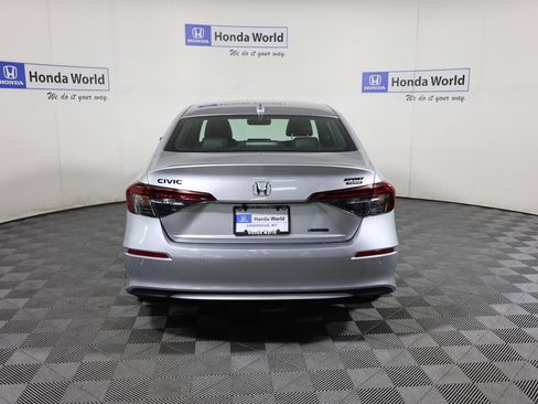 Used 2026 Honda Civic Sport Touring image 5