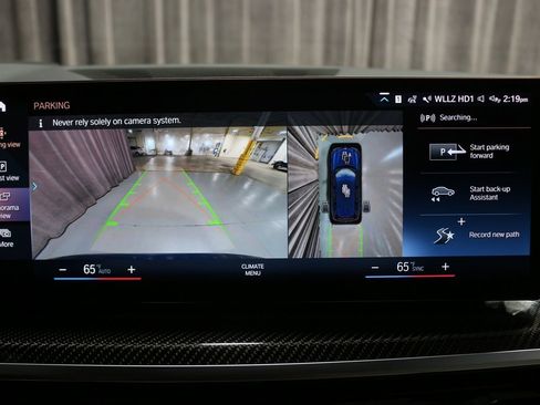 Certified 2023 BMW X7 M60i w/ Executive Package image 24