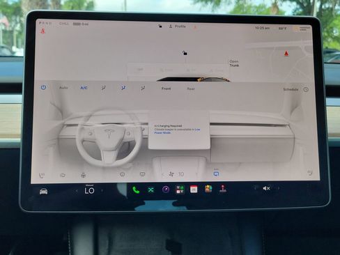 Used 2023 Tesla Model 3 Standard Range RWD image 31
