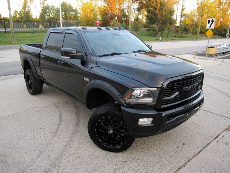 Used 2018 RAM 2500 Laramie w/ Sport Appearance Group AWD/4WD image 2