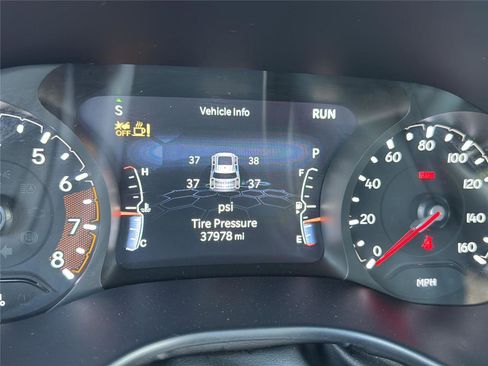 Used 2025 Jeep Compass Limited AWD/4WD image 14