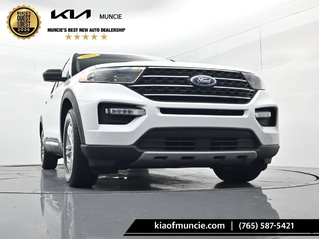 Used 2023 Ford Explorer XLT w/ Equipment Group 202A RWD image 36