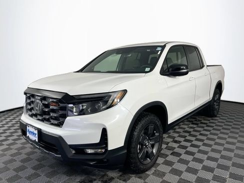 Used 2026 Honda Ridgeline TrailSport image 2