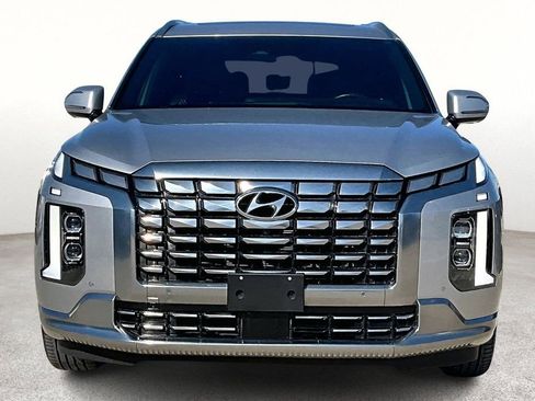 Used 2024 Hyundai Palisade Calligraphy image 6
