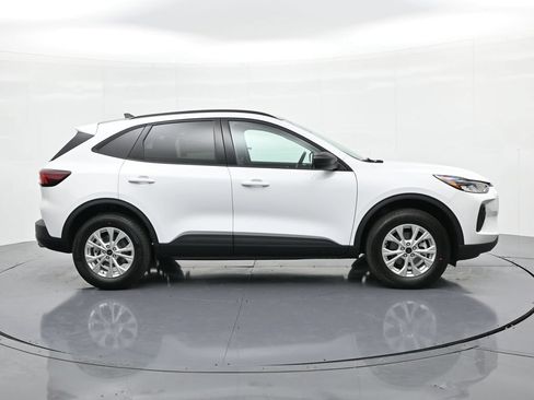 New 2026 Ford Escape Active w/ Active Premium Tech Pack AWD/4WD image 5