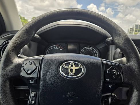 Used 2019 Toyota Tacoma SR AWD/4WD image 21