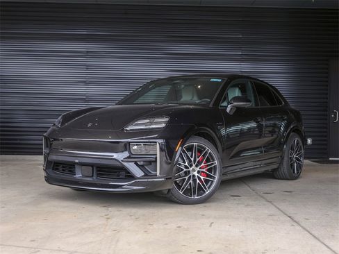 New 2025 Porsche Macan Turbo Electric image 1