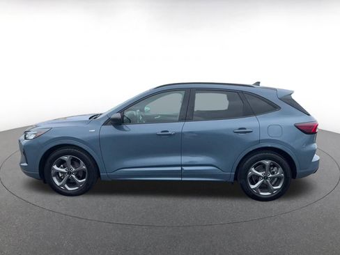 Used 2023 Ford Escape ST-Line image 9
