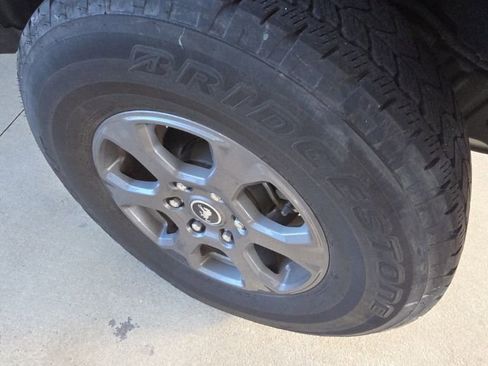 Used 2025 Ford Bronco Big Bend AWD/4WD image 11