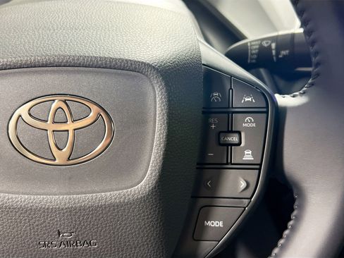 New 2026 Toyota Prius LE image 19