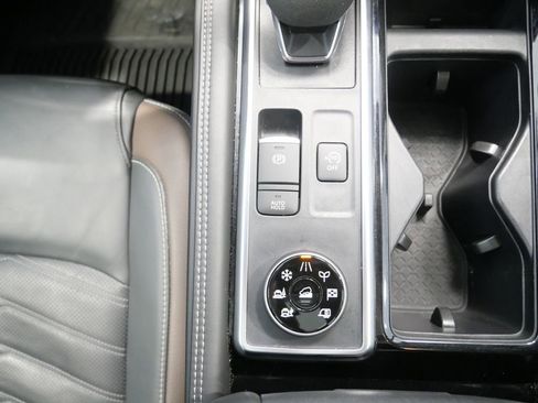 Used 2024 Nissan Pathfinder Platinum AWD/4WD image 37