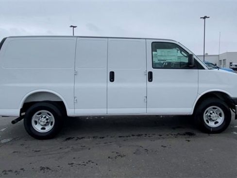 New 2025 Chevrolet Express 2500 w/ Driver Convenience Package image 9