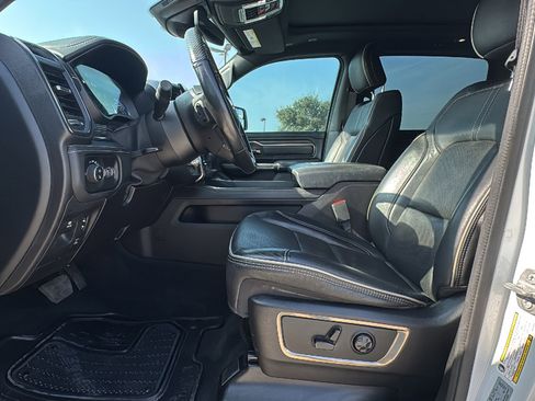 Used 2020 RAM 1500 Limited image 9