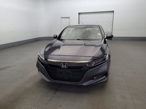 Used 2018 Honda Accord Sport image 15
