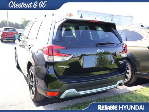 Used 2023 Subaru Forester Touring AWD/4WD image 15
