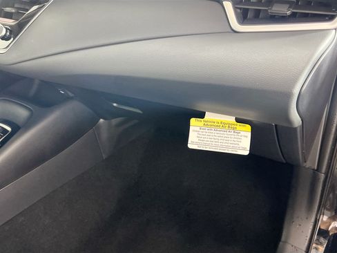 Used 2026 Toyota Corolla LE FWD image 33