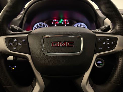 Used 2023 GMC Terrain SLE w/ Driver Convenience Package AWD/4WD image 11