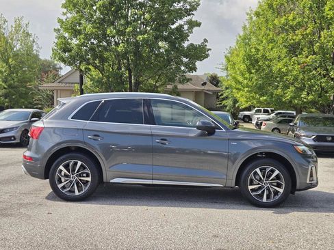Used 2023 Audi Q5 2.0T Premium Plus w/ Premium Plus Package AWD/4WD image 6