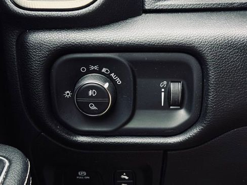 Used 2021 RAM 1500 Rebel w/ Rebel Level 2 Equipment Group AWD/4WD image 32