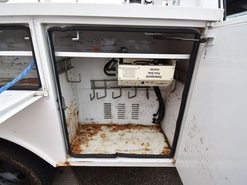 Used 2011 Ford F450 XL w/ PWR Equipment Group image 54