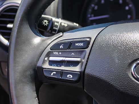 Certified 2021 Hyundai Kona SEL FWD image 29