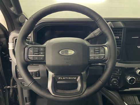 New 2025 Ford F250 Platinum image 19