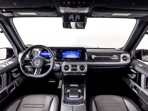 Used 2025 Mercedes-Benz G 580 w/ EQ Technology image 3