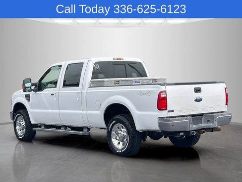 Used 2010 Ford F250 Lariat AWD/4WD image 3
