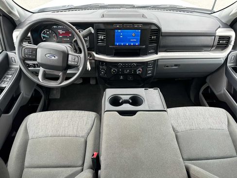 Used 2023 Ford F350 XLT w/ FX4 Off-Road Package image 18
