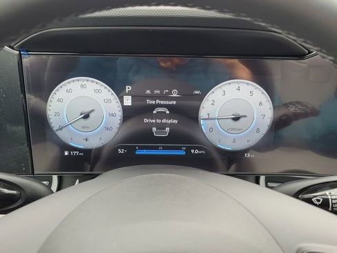 New 2026 Hyundai Elantra Limited FWD image 7