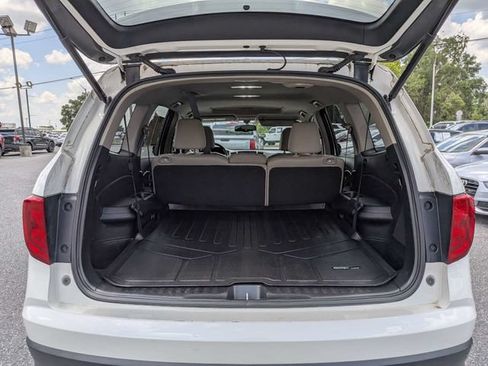 Used 2017 Honda Pilot EX-L image 11