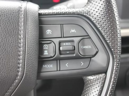 Used 2026 Toyota Tacoma SR w/ SR Upgrade Package AWD/4WD image 14