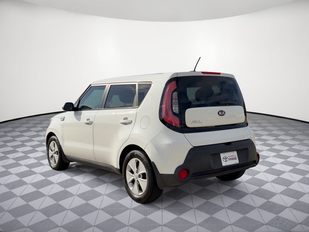 Used 2014 Kia Soul FWD image 3