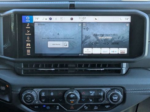 Used 2024 Jeep Wrangler Unlimited Sahara w/ Safety Group AWD/4WD image 21