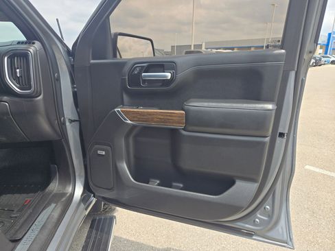 Used 2021 Chevrolet Silverado 1500 High Country AWD/4WD image 24
