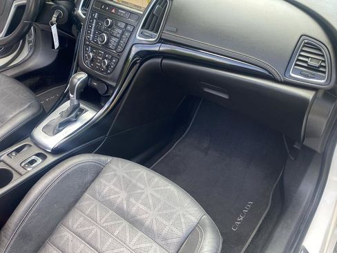 Used 2019 Buick Cascada Premium FWD image 23