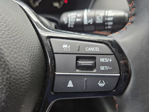 Certified 2025 Honda HR-V Sport image 25