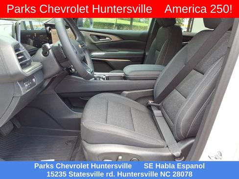 New 2026 Chevrolet Traverse LT w/ Driver Confidence Package FWD image 14
