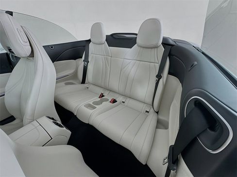 New 2026 Mercedes-Benz CLE 450 4MATIC Cabriolet image 25