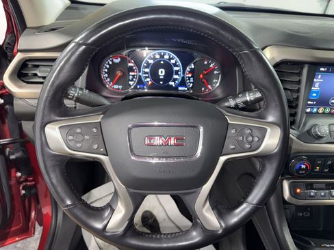 Used 2022 GMC Acadia Denali image 35