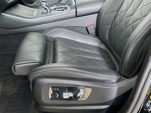 Certified 2023 BMW X5 M50i w/ Executive Package image 20