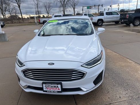 Used 2020 Ford Fusion SEL image 8