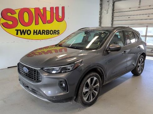 Used 2024 Ford Escape Platinum AWD/4WD image 1