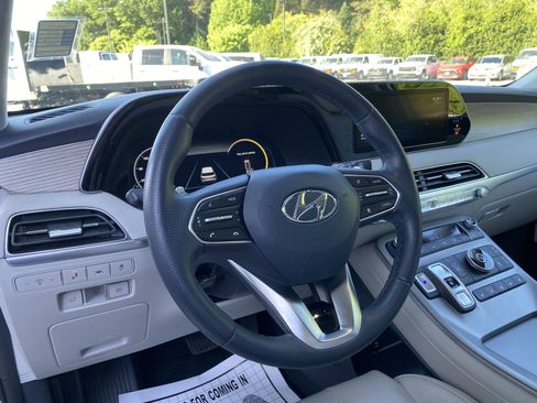 Used 2022 Hyundai Palisade Calligraphy FWD image 16