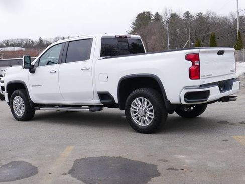Used 2020 Chevrolet Silverado 2500 High Country w/ Z71 Off-Road Package image 4