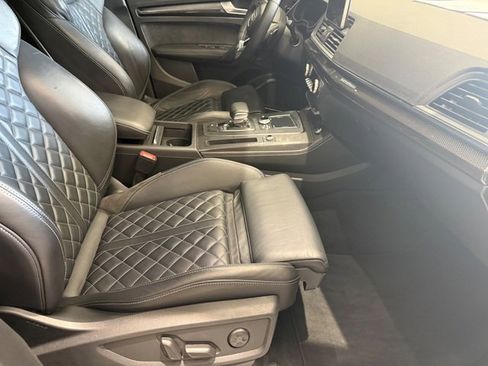 Used 2019 Audi SQ5 Premium Plus w/ Premium Plus Package image 24